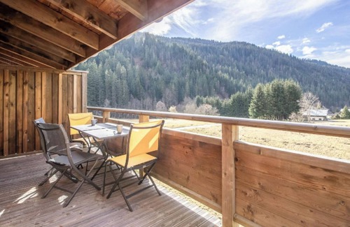 La Giettaz Ski Chalet | Apartment at the foot of the slopes