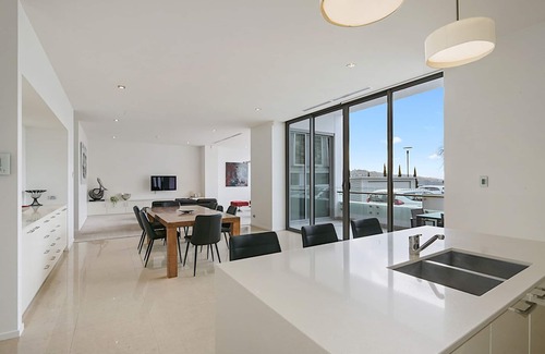 Launceston CBD Apartment | Apartment at Two Eight Seven