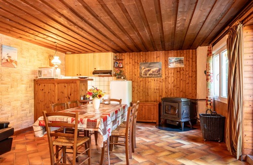 La Bresse Apartment | Apartment 'Atypique' with Mountain View and Private Garden