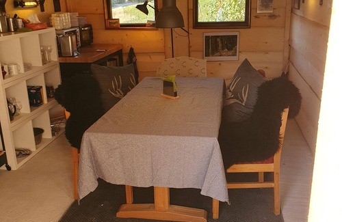 Rinken Apartment | Apartment 'Auerhahn' with Mountain View and Wi-Fi