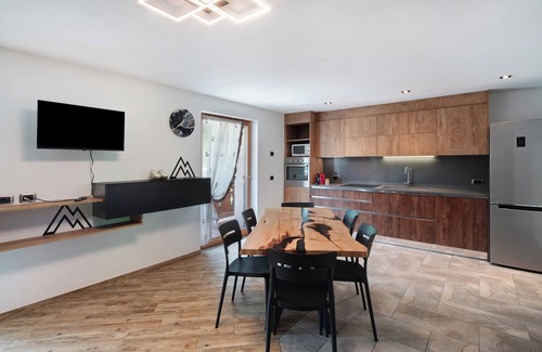 San Giovanni di Fassa Apartment | Apartment 'Badia' with Mountain View, Shared Terrace and Wi-Fi