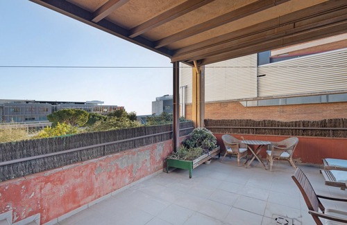 Pedralbes Apartment | Apartment 'Balcón De Barcelona' with Mountain View, Private Terrace and Wi-Fi