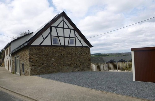 Bermel Apartment | Apartment "barn" for 2-4 persons - cottage volcano Hochbermel