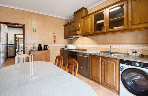 Barra Apartment | Apartment 'Barra Sol - Lighthouse On The Beach' with Shared Pool, Balcony and Wi-Fi