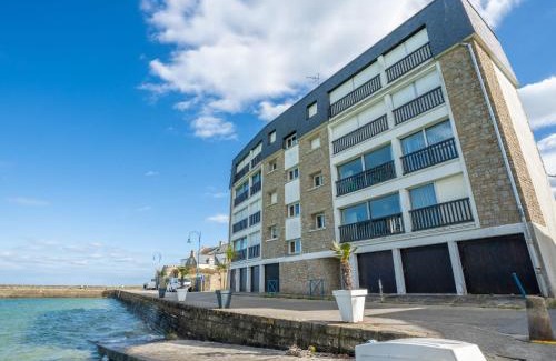 Saint-Pierre-Quiberon Apartment | Apartment Bellevue-1 by Interhome