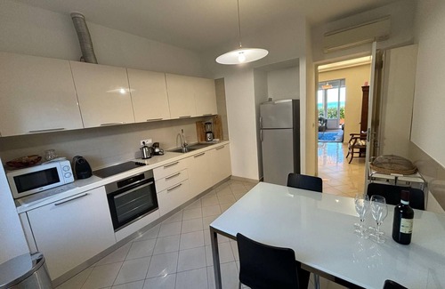 Cannes City Centre Apartment | Apartment, beachfront, 2 bedrooms, 2 bathrooms, A/C, free WiFi,TV,parking