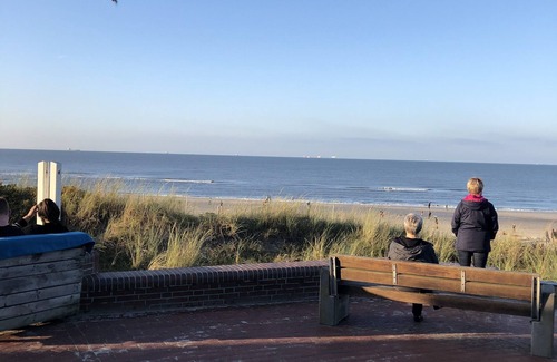 Wangerooge Apartment | Apartment "Bella Estella" for 4 people! Outstanding location, view of the sea, beach and boats