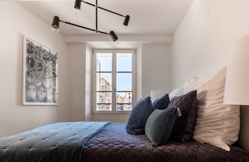 Old Town Apartment | Apartment Bellevue with balcony on the port of Saint-Tropez