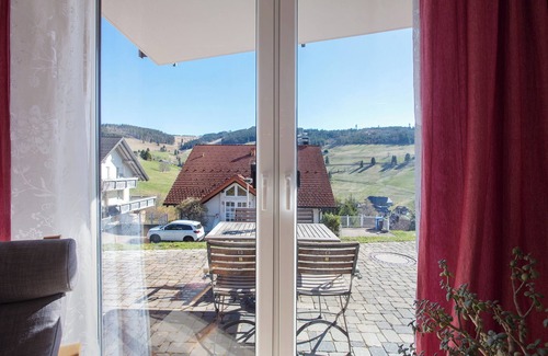 Todtnauberg Apartment | Apartment 'Bergahorn Typ B' with Mountain View, Private Terrace and Wi-Fi