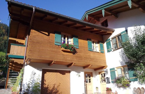 Unterwoessen Apartment | Apartment Bergzeit- 2 Per. 42sqm, 1 bedroom, wood stove, balcony, WLAN
