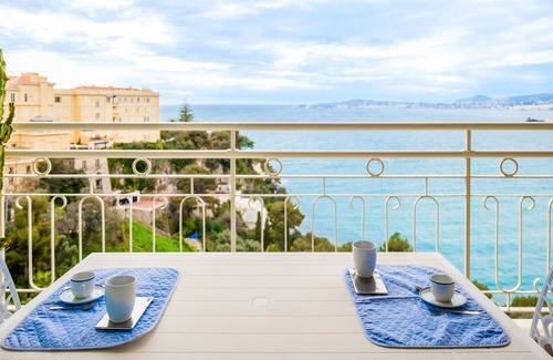 Cap d'Ail Apartment | Apartment 'Best View Of Cote Dazur' with Sea View, Wi-Fi and Air Conditioning