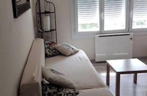 Cuxac-dʼAude Apartment | Apartment between Sea and Corbières