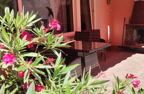 Fischbach bei Dahn Apartment | Apartment 'Blumenstein' with Mountain View, Private Terrace and Wi-Fi