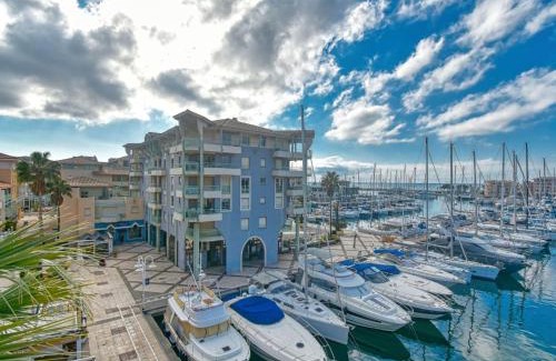Frejus Port Apartment | Apartment Bleu Marine-5 by Interhome