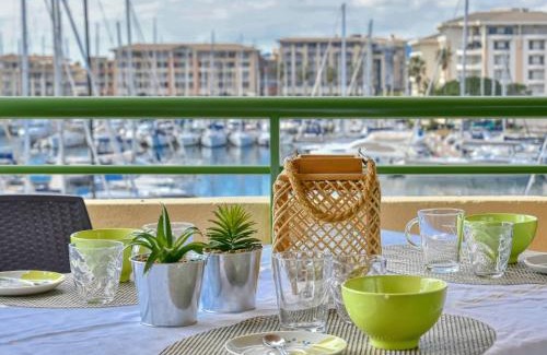 Frejus Port Apartment | Apartment Bleu Marine-5 by Interhome