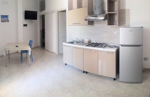 Torre Lapillo Apartment | Apartment 'Blu Dea -' with Private Terrace, Wi-Fi and Air Conditioning