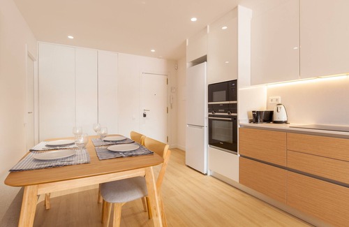 Canet de Mar Apartment | Apartment 'Blue Coast' with Sea View, Wi-Fi and Air Conditioning