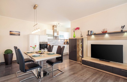 Rerik Apartment | Apartment "Bounty" with fireplace, large terrace with beach chair and garden