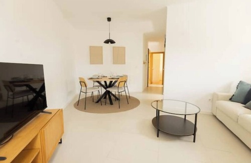 Amadora Apartment | Apartment BV.01 - Modern and Comfortable T1 in Amadora, on Lisbon's doorstep!