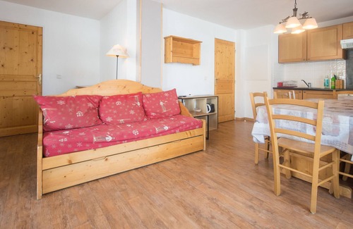 Orcieres-Merlette Apartment | Apartment by Interhome