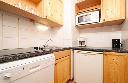 Allos Apartment | Apartment by Interhome