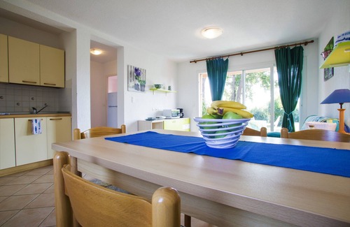 Ghisonaccia Apartment | Apartment by the sea x 6 people!