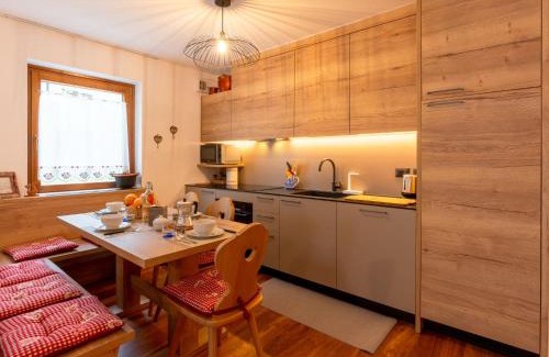 Penia Apartment | Apartment Ca' di nonón by Interhome