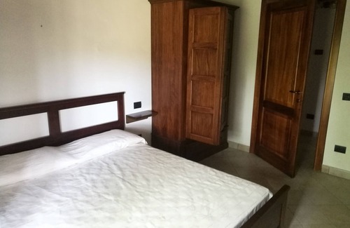 Fratta Apartment | Apartment Camelia 1 Bedroom, Living Room, 4 Pax,60mq