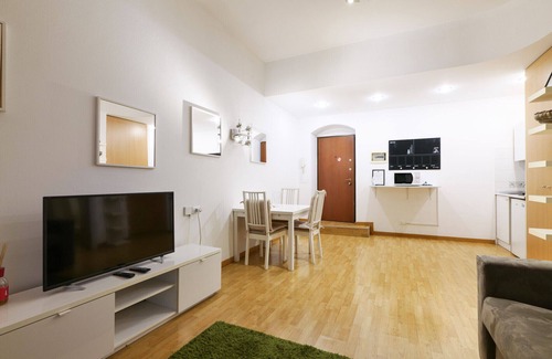 Magenta Apartment | Apartment Cadorna 23 - great view on Castello Sforzesco