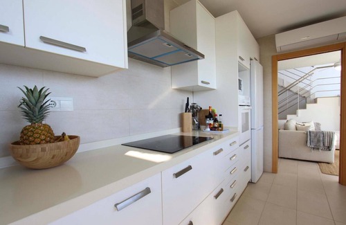 Faro de Cullera Apartment | Apartment 'Can Lou-casa Con Caracter' with Sea View, Wi-Fi and Air Conditioning