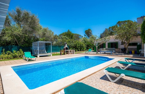 Cala Santany Apartment | Apartment 'Can Neo' with Sea View, Wi-Fi and Air Conditioning