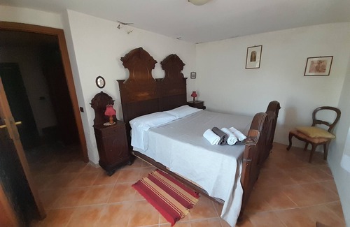 Giomici Apartment | Apartment Cantina, large flat up to 4 people