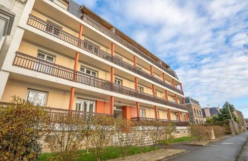 Saint-Servan Apartment | Apartment Cardella-1 by Interhome