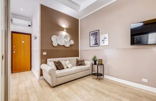 Vatican Villa | Apartment Carolina - Three Bedroom Villa, Sleeps 6
