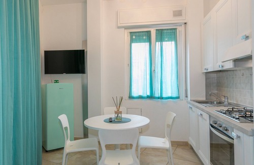 Piombino Apartment | Apartment Casa dell'Elba with Sea View, Balcony & Wi-Fi