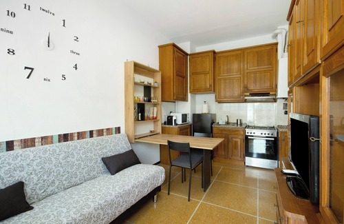Rapallo Apartment | Apartment "Casa Dica" with Balcony & Wi-Fi