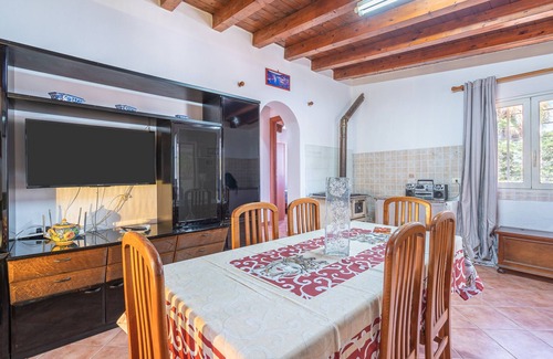 Noto Apartment | Apartment 'Casa Fenicottero Longarini' with Private Terrace, Wi-Fi and Air Conditioning