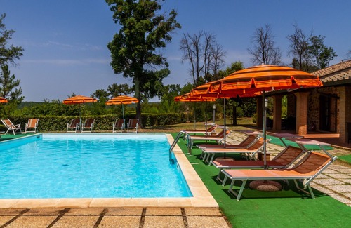 La Pesta Apartment | Apartment "Casa Vacanza Il Carpignone 4" with Lake View