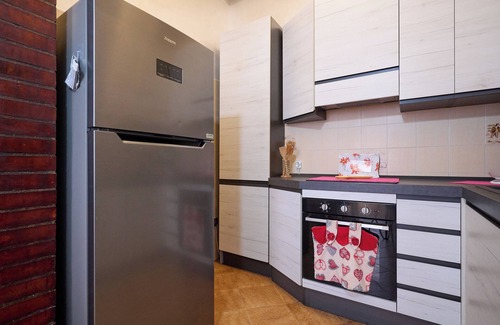 Piombino Apartment | Apartment 'Casabaffo' with Balcony and Wi-Fi