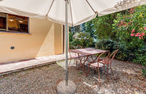 San Miniato Apartment | Apartment 'Cavallino' with Shared Pool, Shared Garden and Wi-Fi