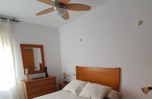 Carboneras Apartment | Apartment 'Centro y Playa' with Sea View, Balcony and Air Conditioning