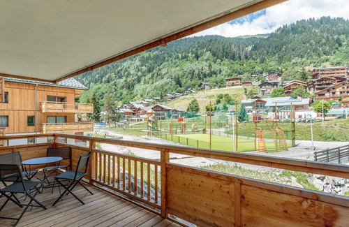 Champagny-en-Vanoise Apartment | Apartment Champagny-en-Vanoise, 2 bedrooms, 6 persons