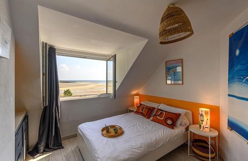 La Trinite-sur-Mer Apartment | Apartment Chal Ha Dichal by Interhome