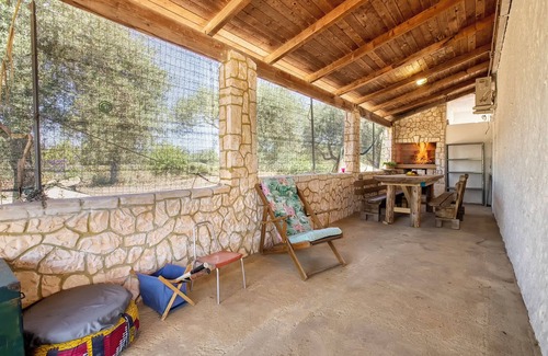 Sorso Apartment | Apartment 'Chef House Sorso' with Shared Terrace and Private Garden