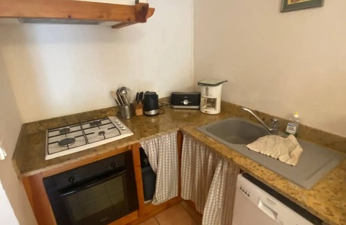 Ristolas Apartment | Apartment 'Chez Bérangère Au Chalet De Segure' with Mountain View, Shared Garden and Wi-Fi