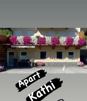 Burgstall Apartment | Apartment Christian