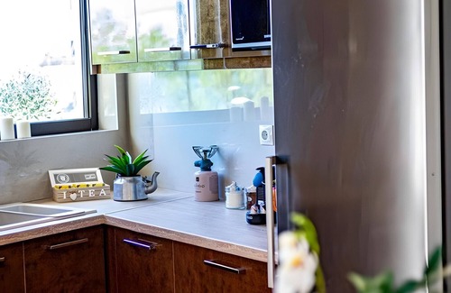 Preveza Apartment | Apartment 'Cinderella's Nest' with Sea View, Wi-Fi and Air Conditioning