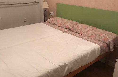 Mestalla Apartment | Apartment City Center and Beach , very quiet, convinient families