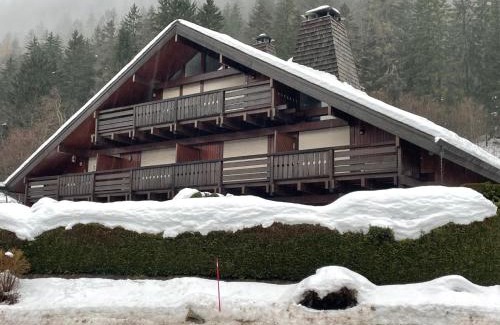 Argentiere Apartment | Apartment Clos du Chantey Moury by Interhome