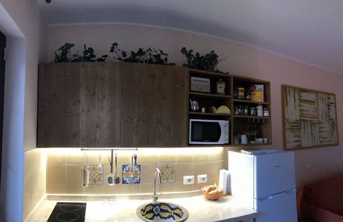 Stazzo Apartment | Apartment-close to Taormina, Etna, Catania, kitchen, parking, wifi,